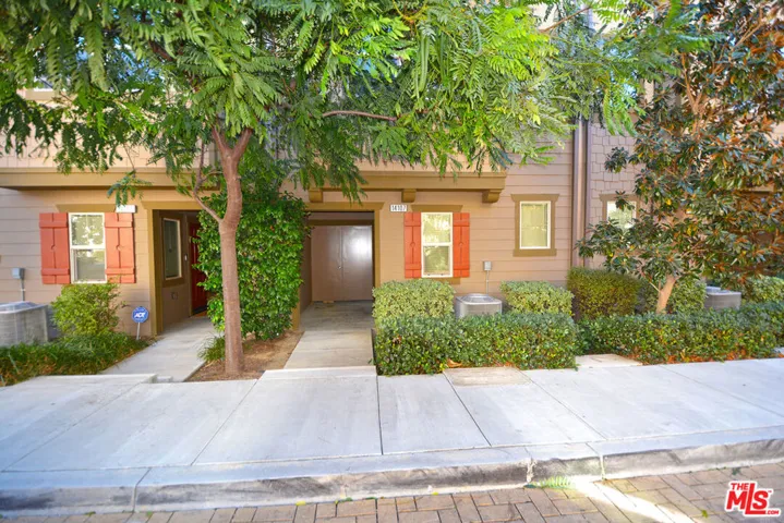 14107 W Birch Lane, Van Nuys, California 91405