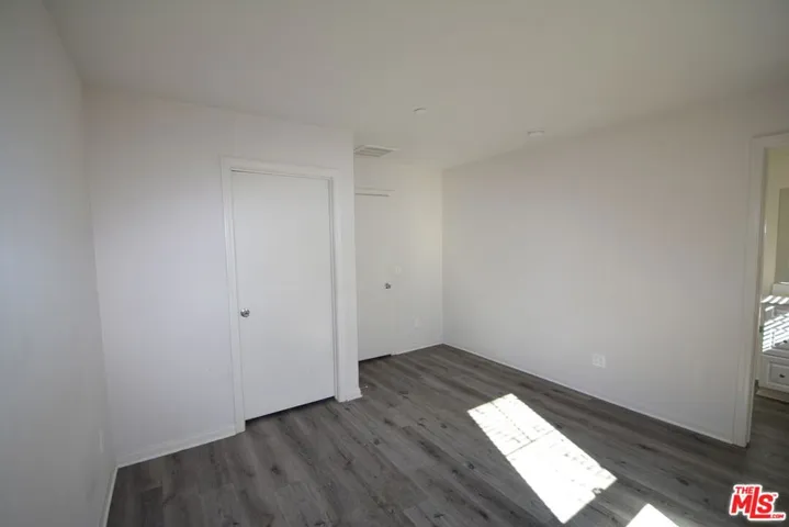14107 W Birch Lane, Van Nuys, California 91405