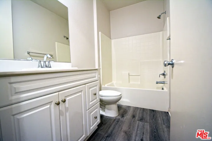 14107 W Birch Lane, Van Nuys, California 91405