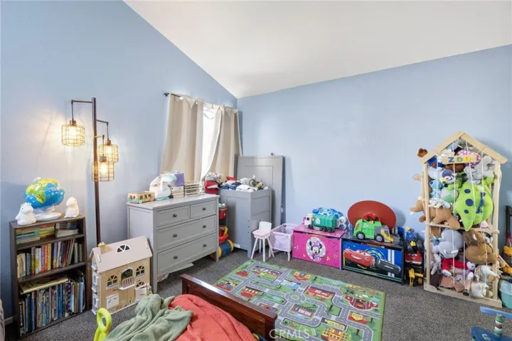 612 Parkview, Lake Elsinore, California 92530