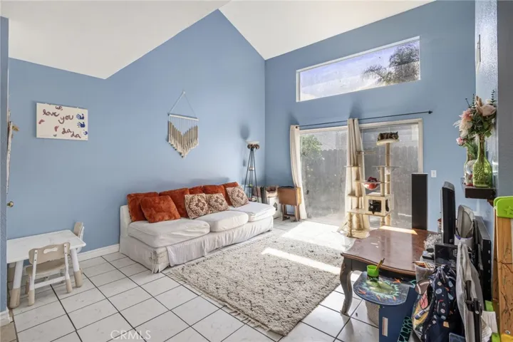 612 Parkview, Lake Elsinore, California 92530