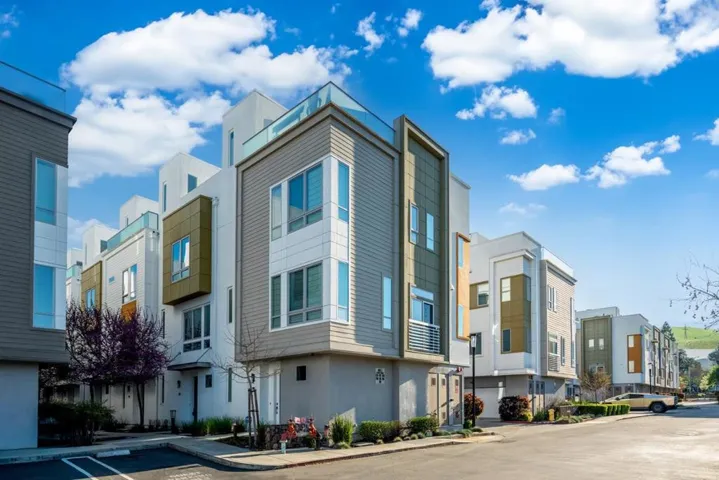 7922 Regional, Dublin, California 94568
