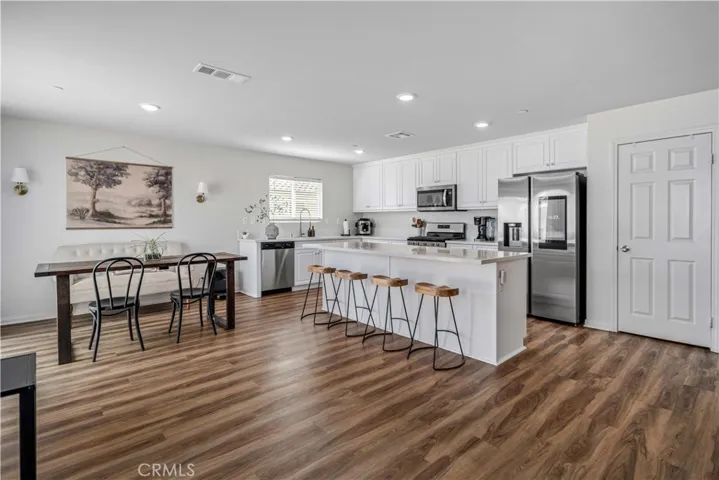 3561 Garnet Ln, Lancaster, California 93535