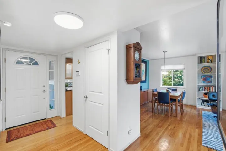 852 Peach Avenue, Sunnyvale, California 94087