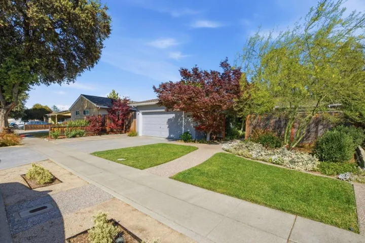 852 Peach Avenue, Sunnyvale, California 94087