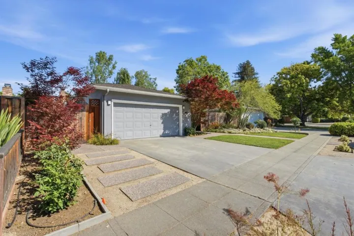 852 Peach Avenue, Sunnyvale, California 94087