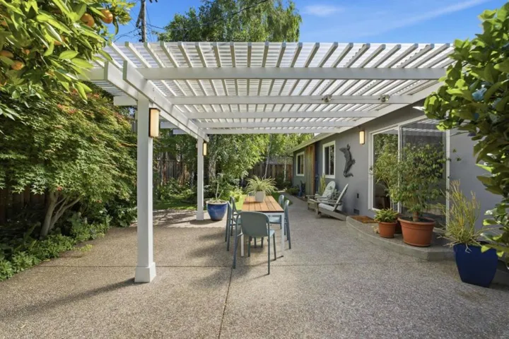 852 Peach Avenue, Sunnyvale, California 94087