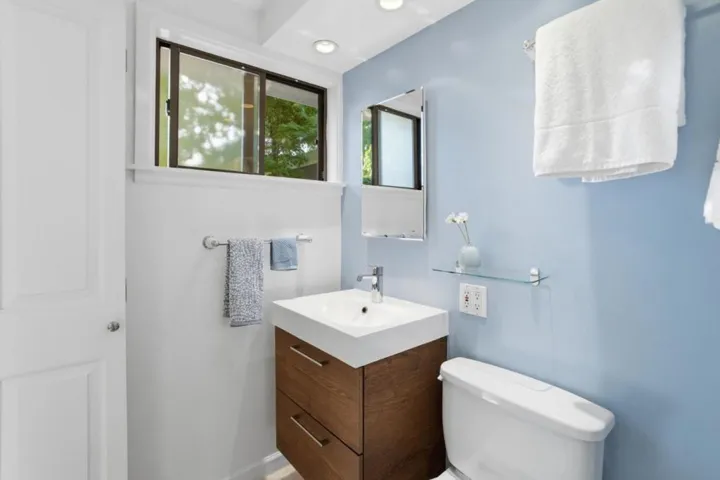 852 Peach Avenue, Sunnyvale, California 94087