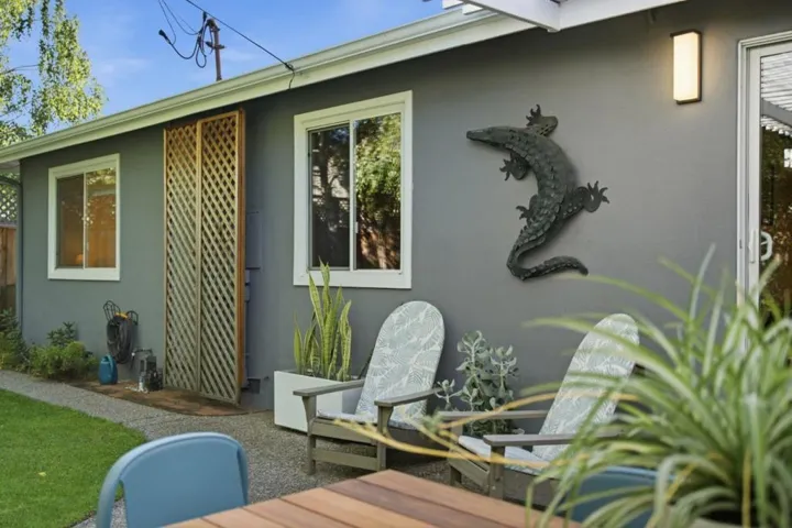 852 Peach Avenue, Sunnyvale, California 94087