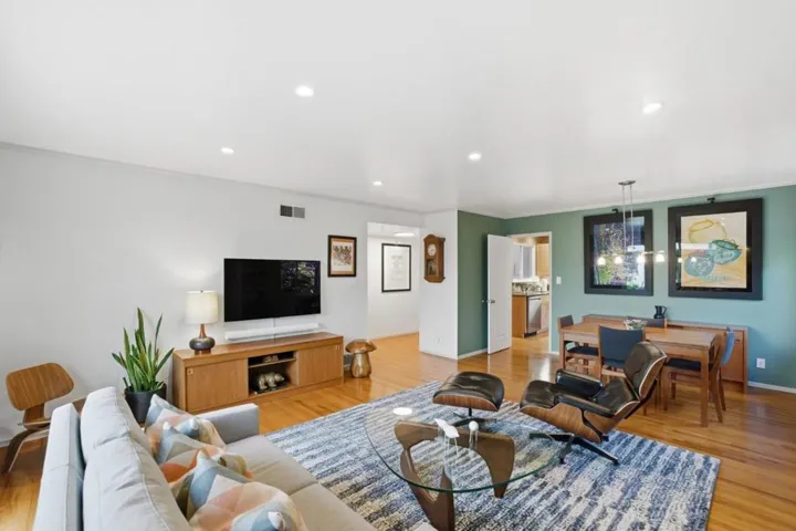 852 Peach Avenue, Sunnyvale, California 94087