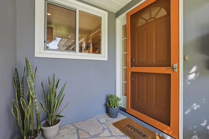 852 Peach Avenue, Sunnyvale, California 94087