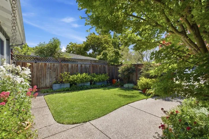 852 Peach Avenue, Sunnyvale, California 94087