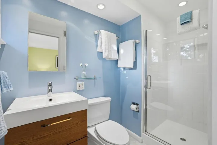 852 Peach Avenue, Sunnyvale, California 94087