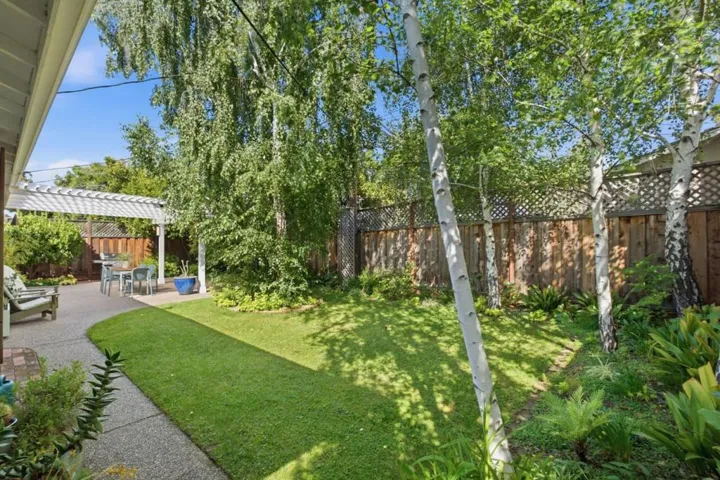 852 Peach Avenue, Sunnyvale, California 94087