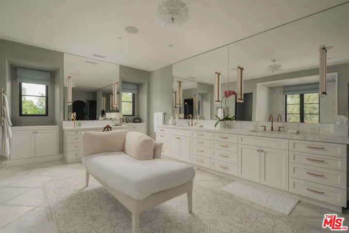 1475 E Mountain Drive, Santa Barbara, California 93108