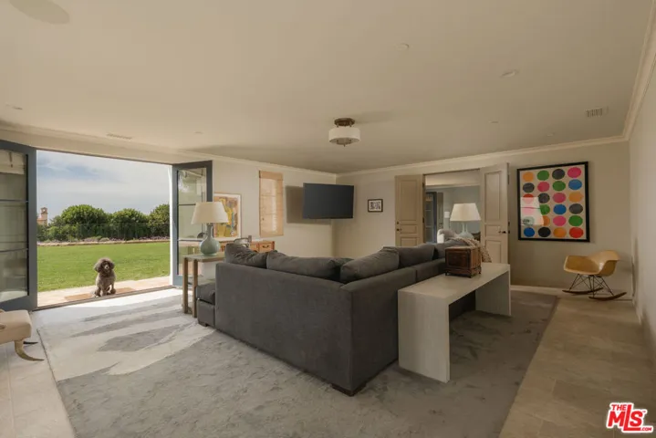 1475 E Mountain Drive, Santa Barbara, California 93108