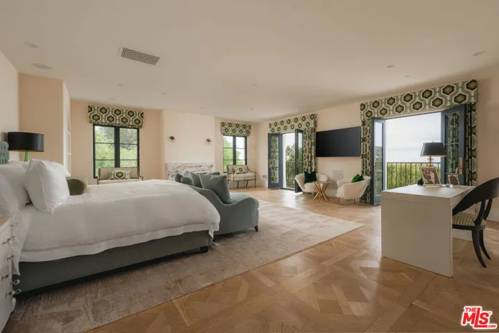 1475 E Mountain Drive, Santa Barbara, California 93108