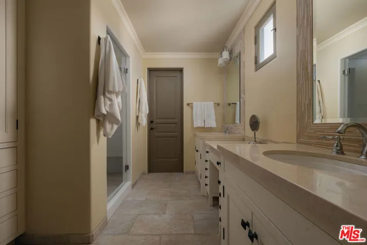 1475 E Mountain Drive, Santa Barbara, California 93108