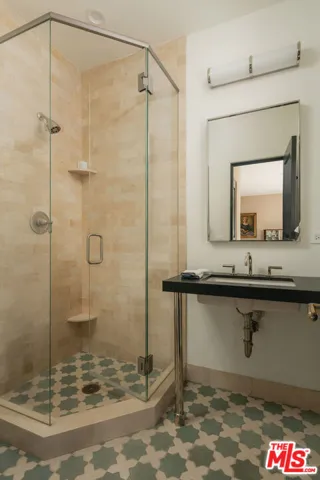 1475 E Mountain Drive, Santa Barbara, California 93108