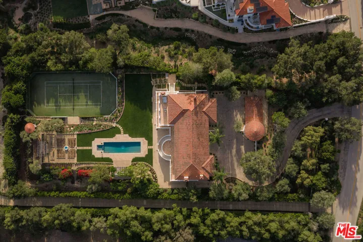 1475 E Mountain Drive, Santa Barbara, California 93108