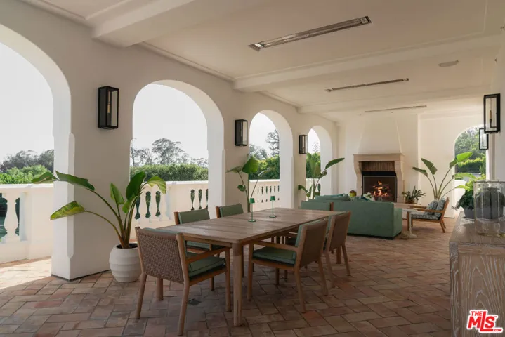 1475 E Mountain Drive, Santa Barbara, California 93108