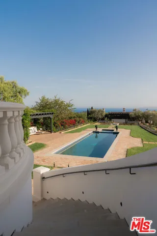 1475 E Mountain Drive, Santa Barbara, California 93108