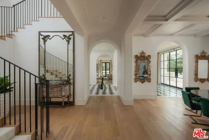 1475 E Mountain Drive, Santa Barbara, California 93108