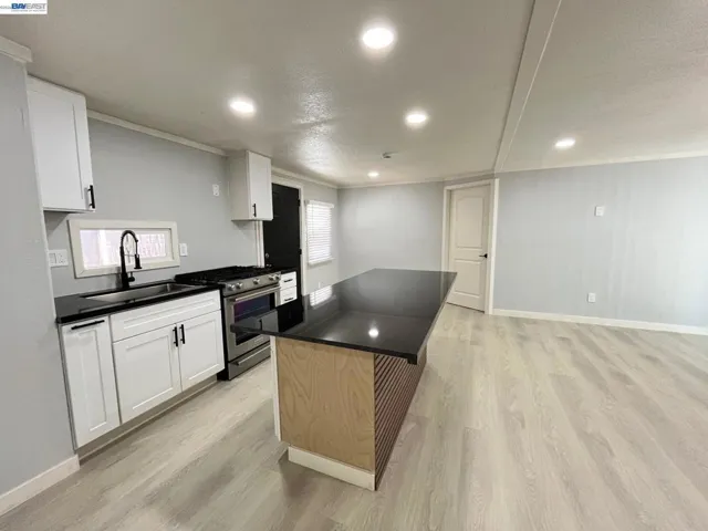 28124 Murcia St, Hayward, California 94544