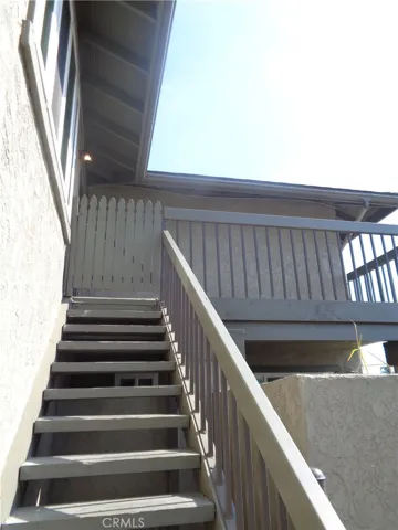 607 E Utica Avenue 3, Huntington Beach, California 92648