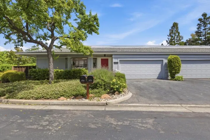 22920 Stonebridge, Cupertino, California 95014