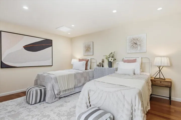 22920 Stonebridge, Cupertino, California 95014