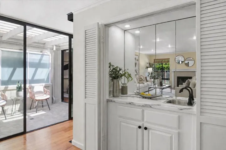 22920 Stonebridge, Cupertino, California 95014