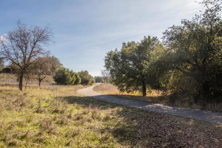 22920 Stonebridge, Cupertino, California 95014