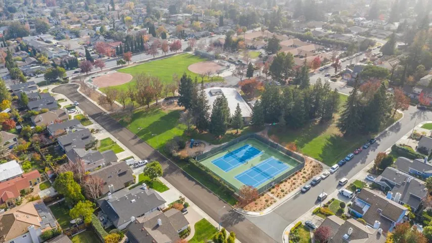 22920 Stonebridge, Cupertino, California 95014