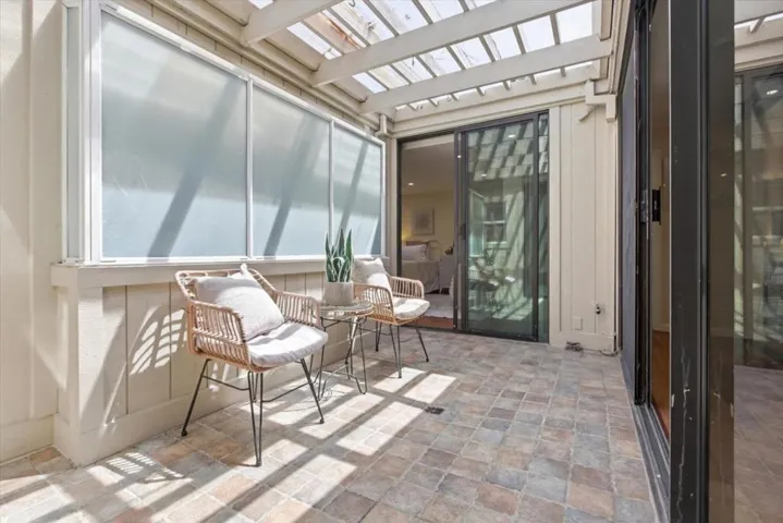 22920 Stonebridge, Cupertino, California 95014