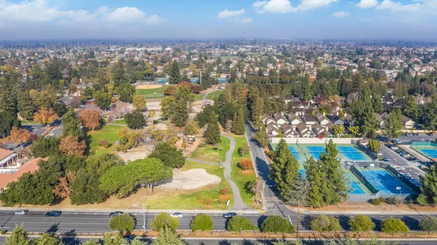 22920 Stonebridge, Cupertino, California 95014
