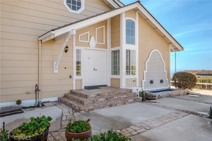 603 Calle Embocadura, San Clemente, California 92673
