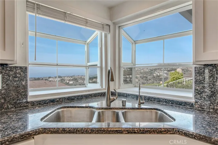 603 Calle Embocadura, San Clemente, California 92673