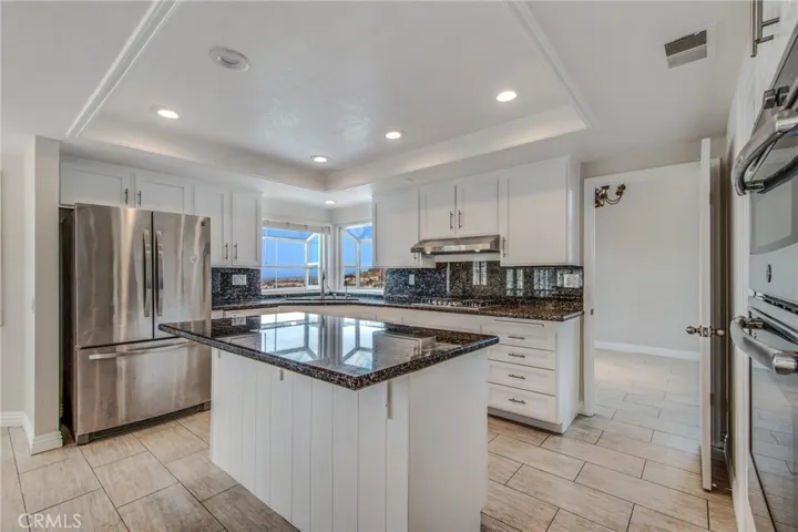 603 Calle Embocadura, San Clemente, California 92673
