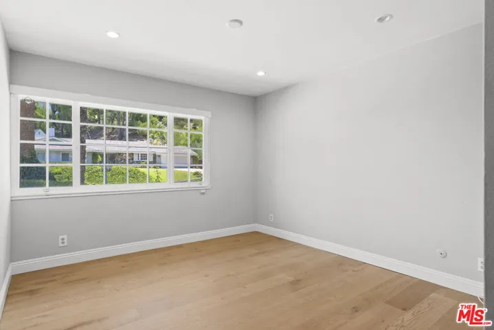 4863 Don Juan Place, Woodland Hills, California 91364