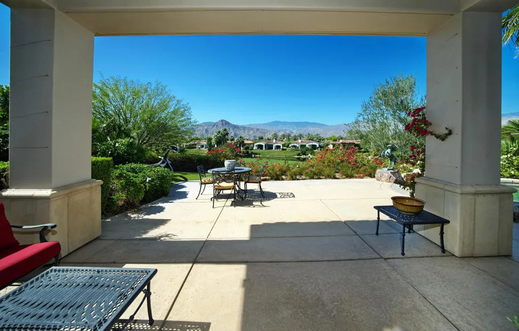 Outdoor Entertaining