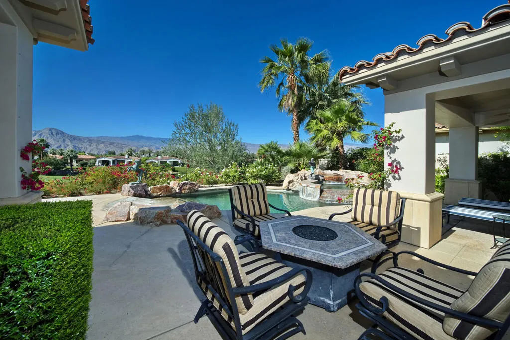 Outdoor Entertaining