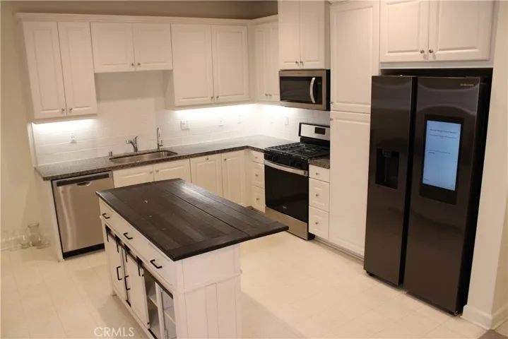 3652 E Moonlight 89, Ontario, California 91761