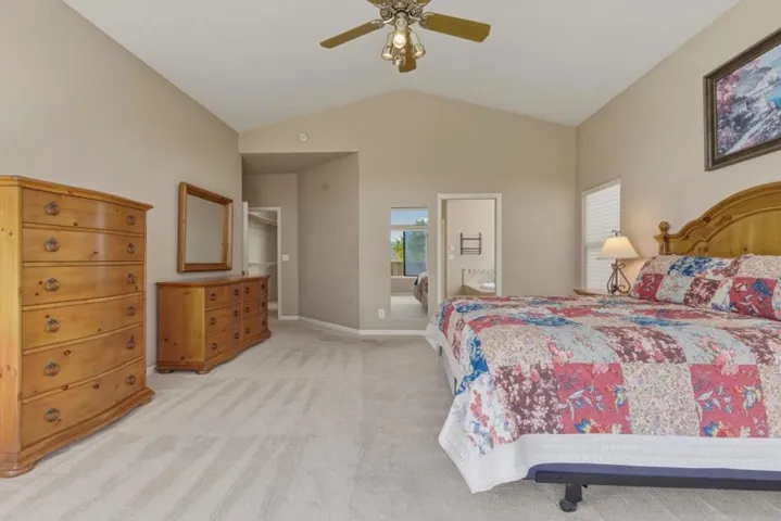 1290 Sonnys Way, Hollister, California 95023