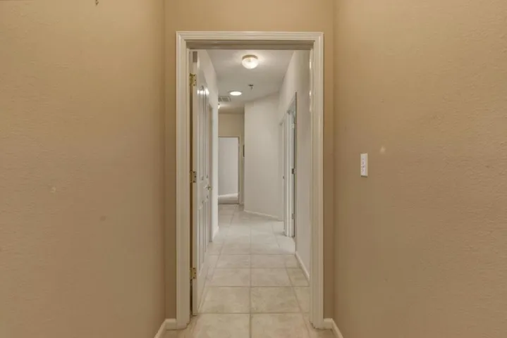1290 Sonnys Way, Hollister, California 95023
