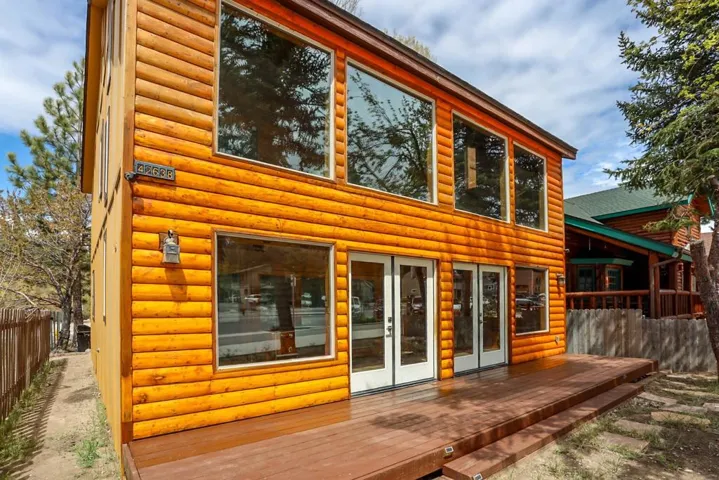 032_Front Deck