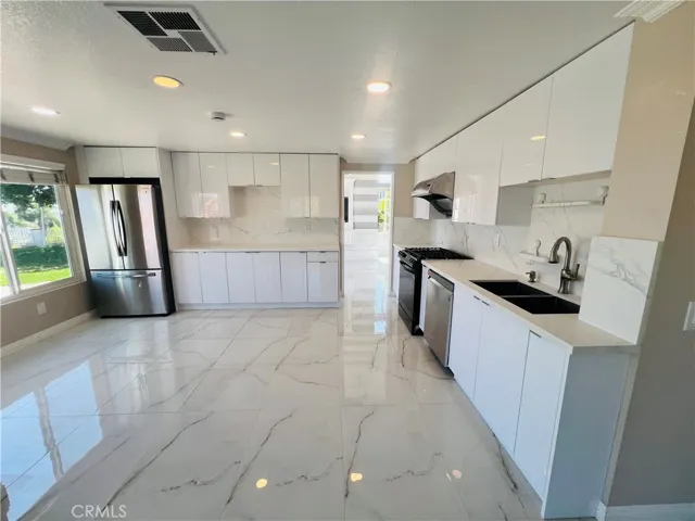 13279 Gemstone Ct, Chino Hills, California 91709
