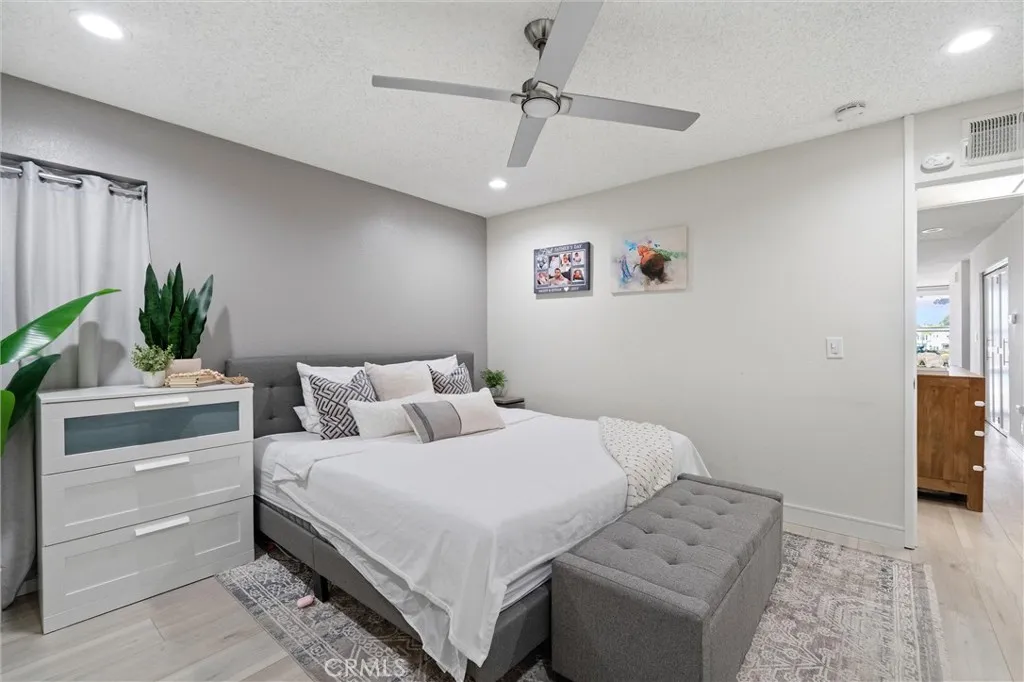 Spacious bedroom