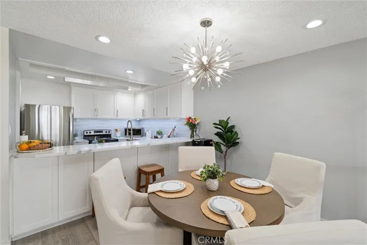 dining area off the kitchen