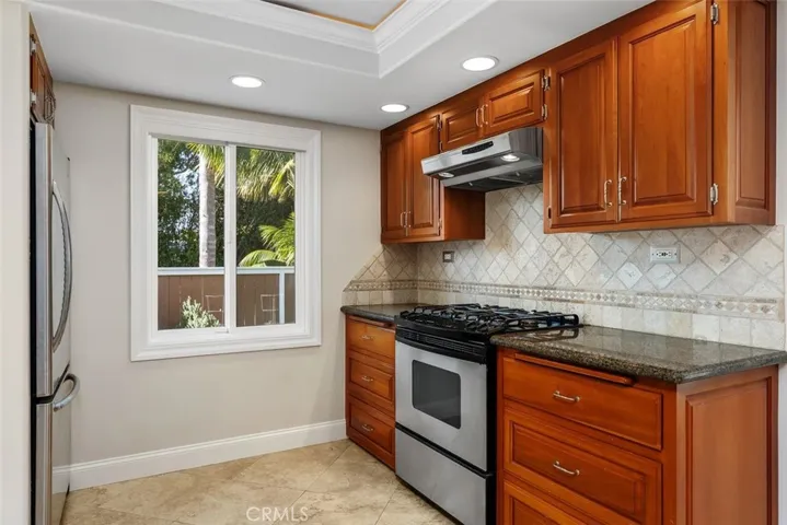 2199 National, Costa Mesa, California 92627